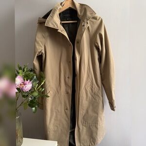 Banana Republic Women's Waterproof Hooded Jacket / Parka / Anorak